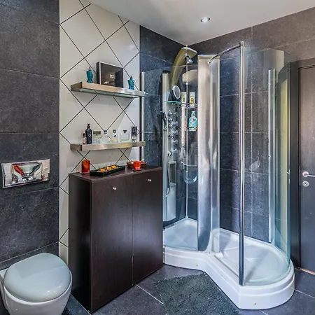 Coastal Creek * Pembroke