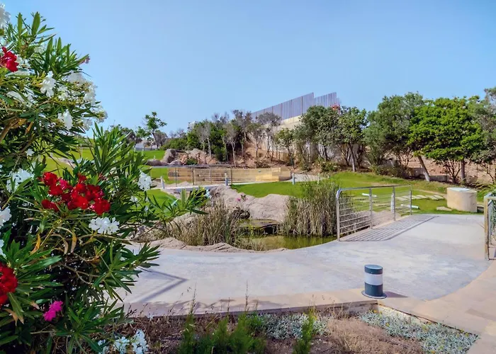 Апартаменты Coastal Creek