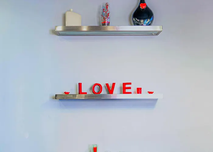 Coastal Creek * Pembroke